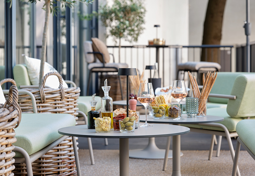 Meeting Suites DEALS